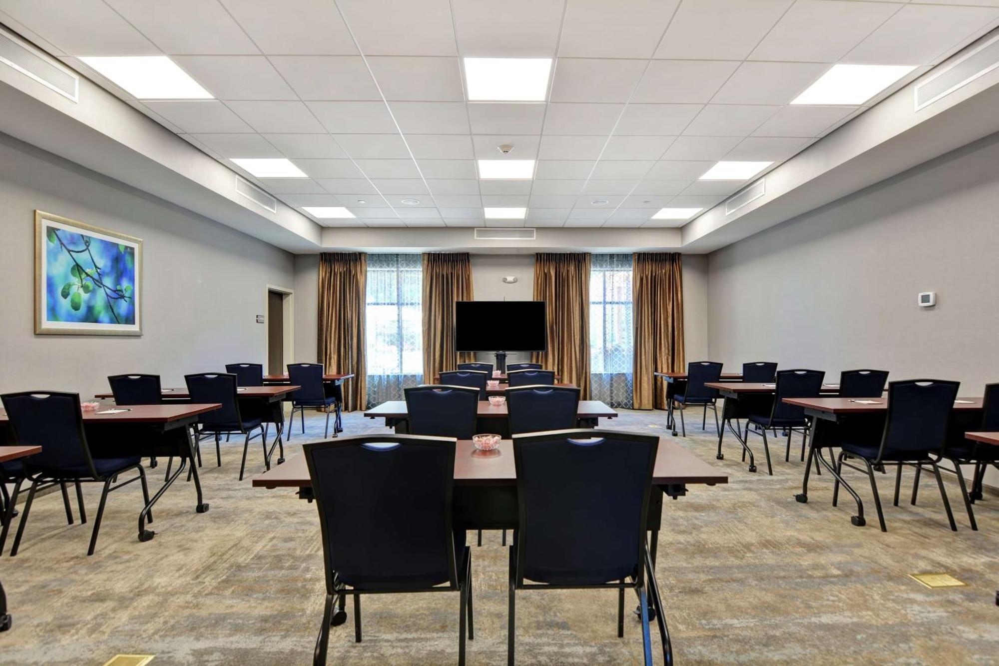 Homewood Suites By Hilton Poughkeepsie Extérieur photo